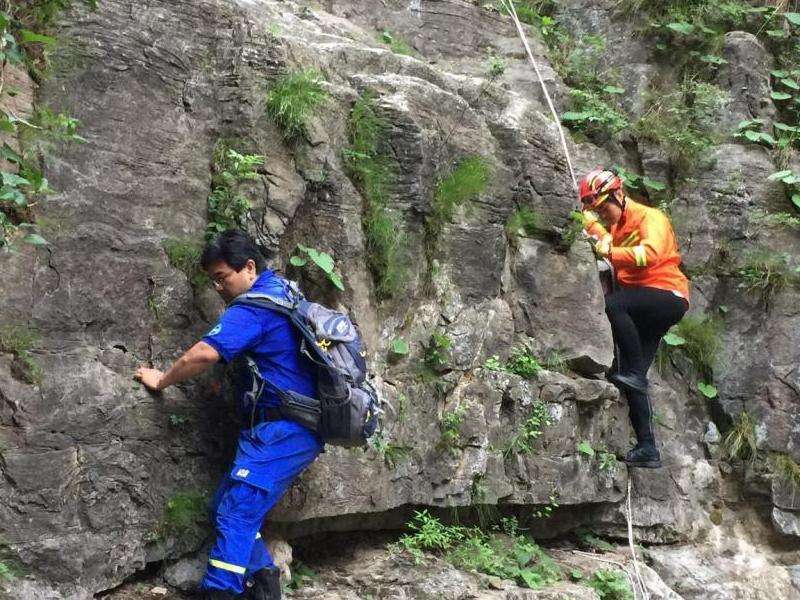 为何法师总是缺装备？深度解析职业特点